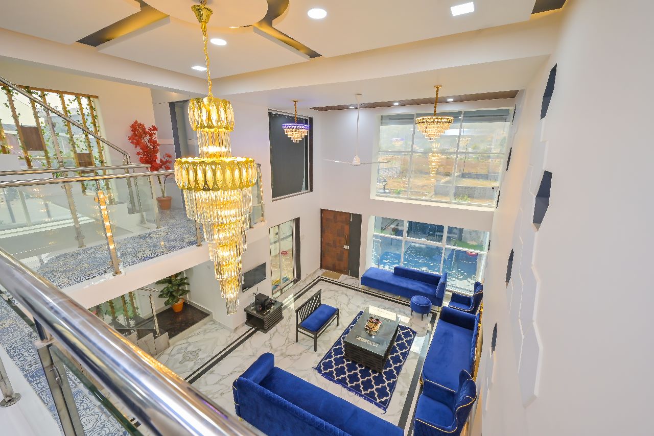 Side view of Prestige