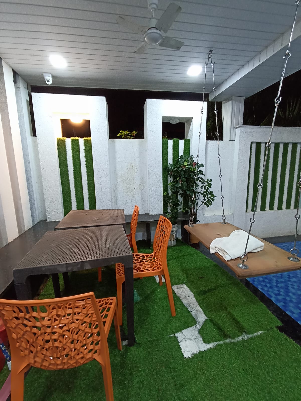 Retreat Villa Gallery Image 12