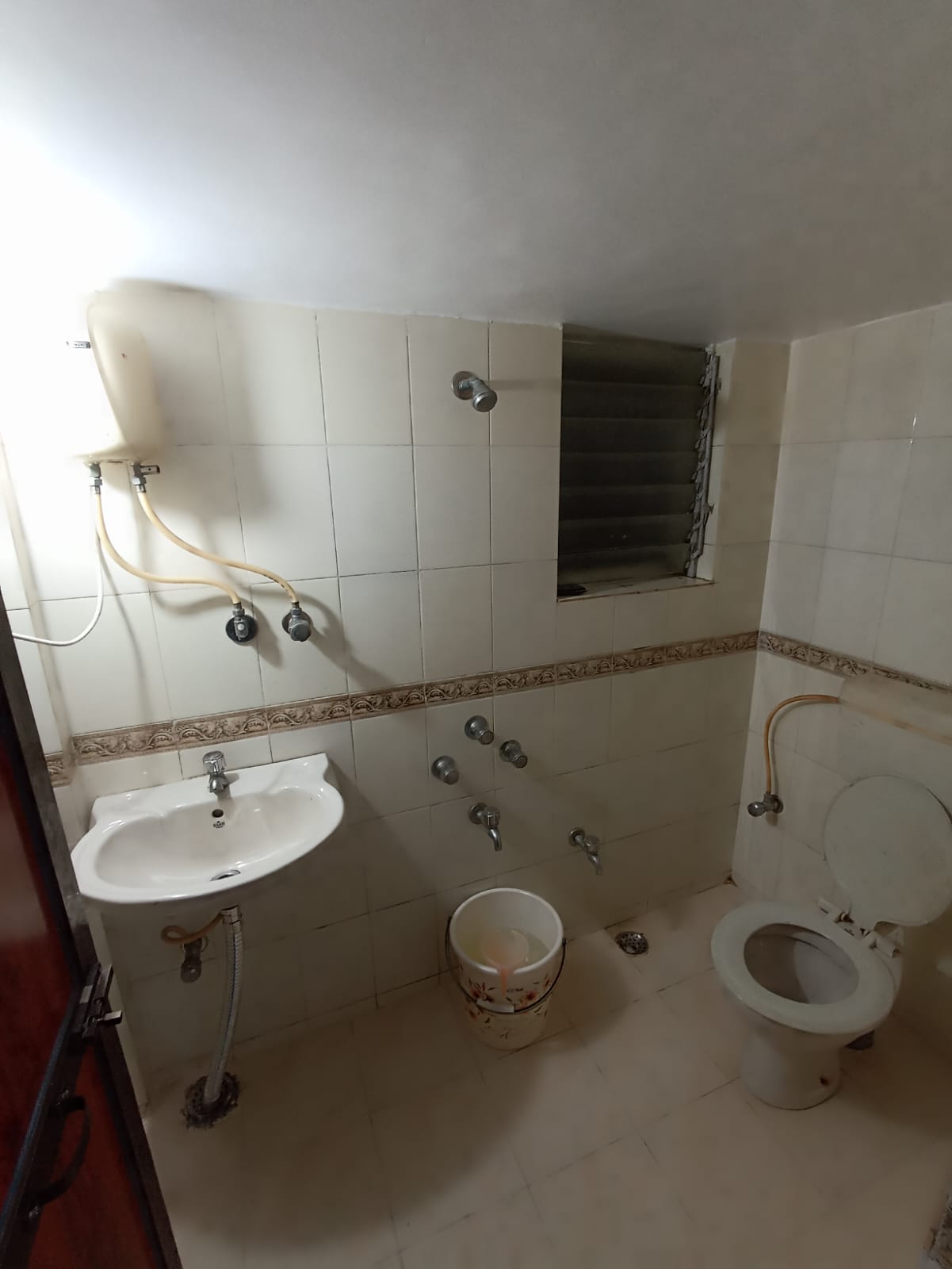 Waterfall Villa Gallery Image 13